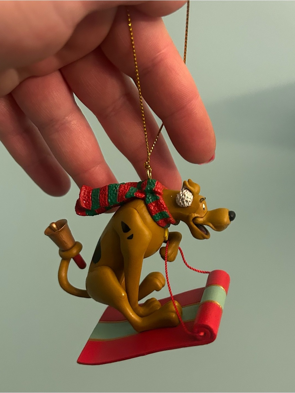 Vintage Hanna Barbera 2002 Scooby Doo On A Sled Plastic Christmas Tree Ornament